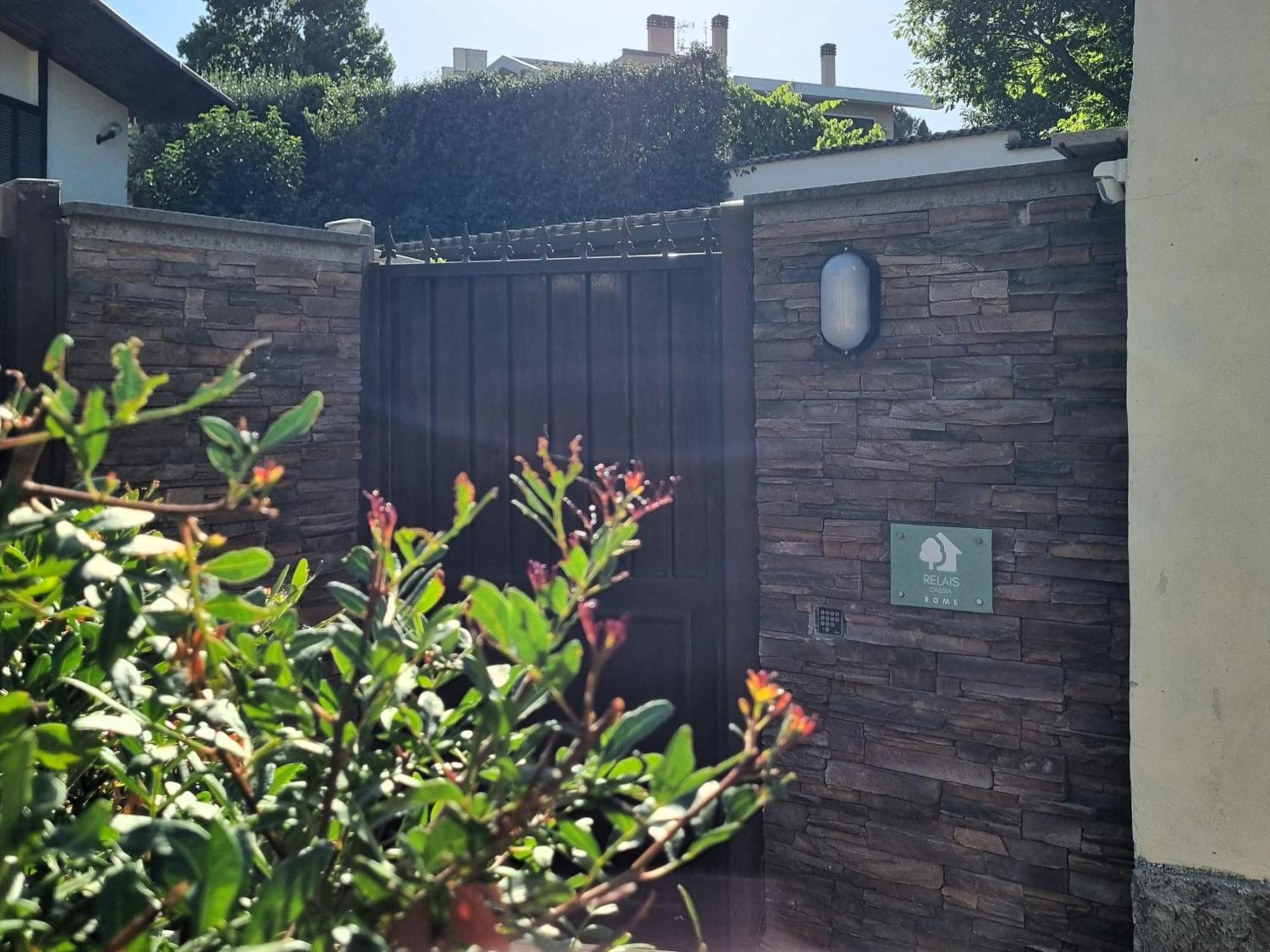 Casa de Férias Relais Cassia - Parking, Wi-fi & Barbecue Roma